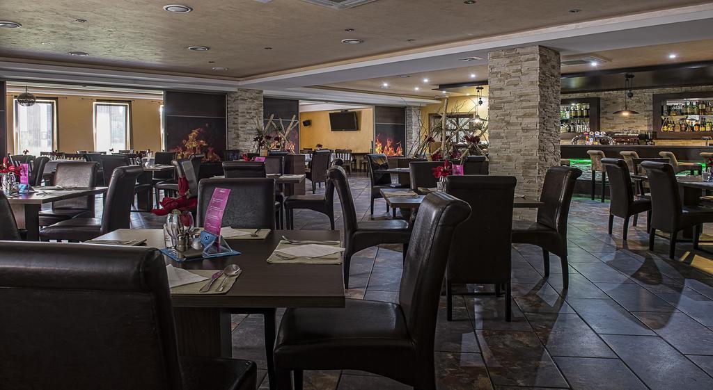 Hotel Polo Presov Luaran gambar
